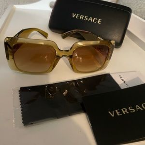 Versace Sunglasses BRAND NEW